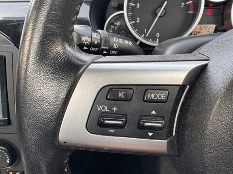 Mazda MX-5 2.0i Sport Roadster Euro 4 2dr 17