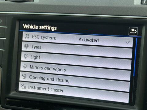 Volkswagen Golf 1.2 TSI BlueMotion Tech S Euro 5 (s/s) 5dr 20