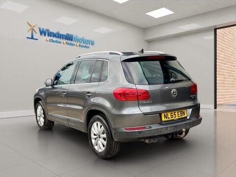 Volkswagen Tiguan 2.0 TDI BlueMotion Tech Match DSG 4WD Euro 6 (s/s) 5dr 8