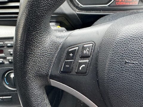 BMW 1 Series 2.0 118d Sport Euro 5 3dr 11