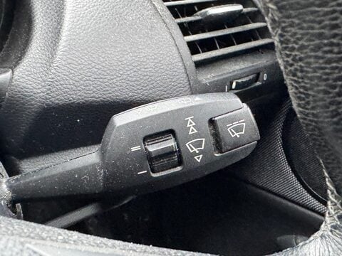 BMW 1 Series 2.0 118d Sport Euro 5 3dr 14