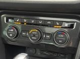 Volkswagen Tiguan 2.0 TDI R-Line DSG 4Motion Euro 6 (s/s) 5dr 30