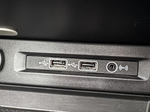 Volkswagen Tiguan 2.0 TDI R-Line DSG 4Motion Euro 6 (s/s) 5dr 37