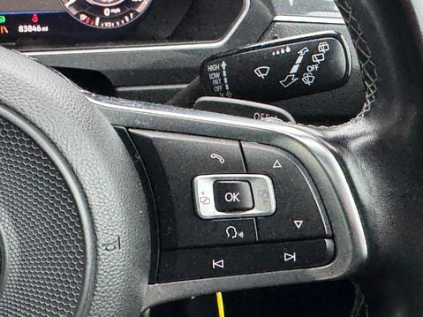 Volkswagen Tiguan 2.0 TDI R-Line DSG 4Motion Euro 6 (s/s) 5dr 36