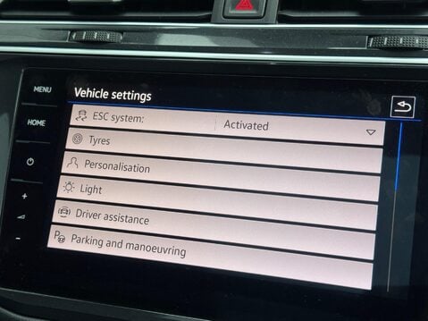 Volkswagen Tiguan 2.0 TDI R-Line DSG 4Motion Euro 6 (s/s) 5dr 22