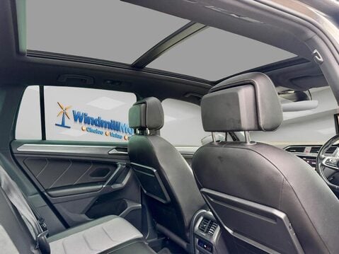 Volkswagen Tiguan 2.0 TDI R-Line DSG 4Motion Euro 6 (s/s) 5dr 10