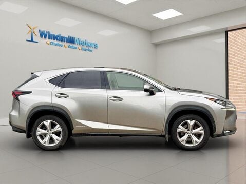 Lexus NX 2.5 300h Premier E-CVT 4WD Euro 6 (s/s) 5dr 4