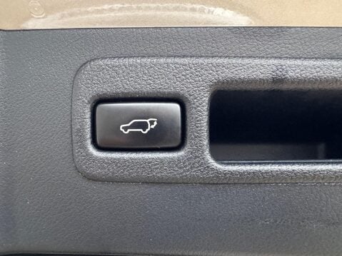 Lexus NX 2.5 300h Premier E-CVT 4WD Euro 6 (s/s) 5dr 45