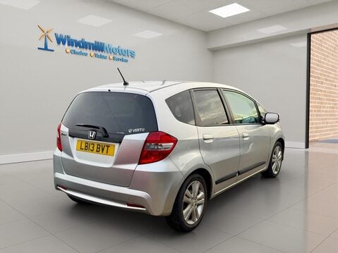 Honda Jazz 1.4 i-VTEC EX Euro 5 5dr 3