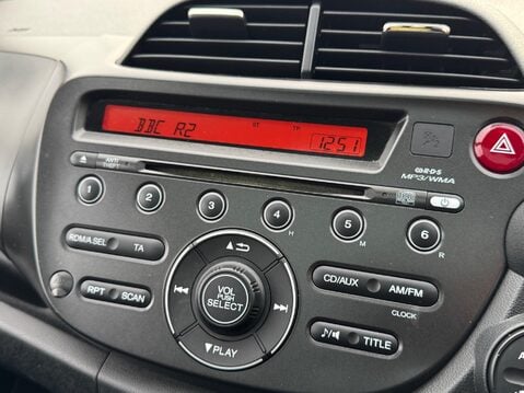 Honda Jazz 1.4 i-VTEC EX Euro 5 5dr 9