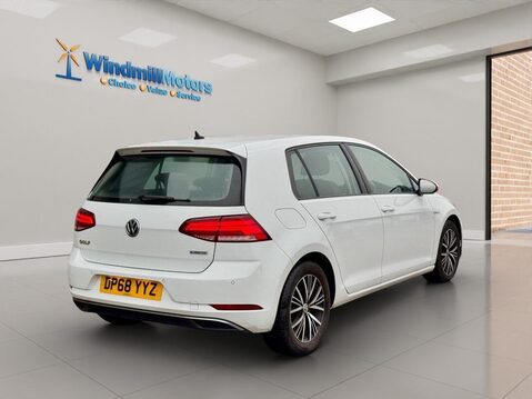 Volkswagen Golf 1.5 TSI EVO SE Nav DSG Euro 6 (s/s) 5dr 7