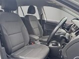 Volkswagen Golf 1.5 TSI EVO SE Nav DSG Euro 6 (s/s) 5dr 8