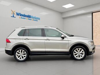 Volkswagen Tiguan 2.0 TDI SE Navigation DSG 4Motion Euro 6 (s/s) 5dr