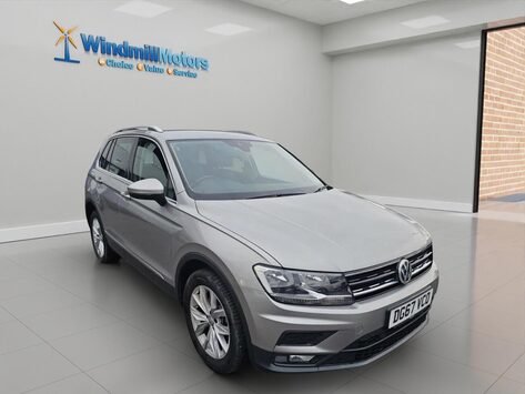 Volkswagen Tiguan 2.0 TDI SE Navigation DSG 4Motion Euro 6 (s/s) 5dr