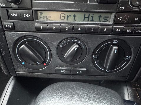 Volkswagen Golf 1.6 Match 5dr 11