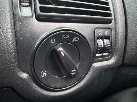 Volkswagen Golf 1.6 Match 5dr 13