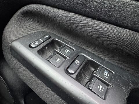 Volkswagen Golf 1.6 Match 5dr 14