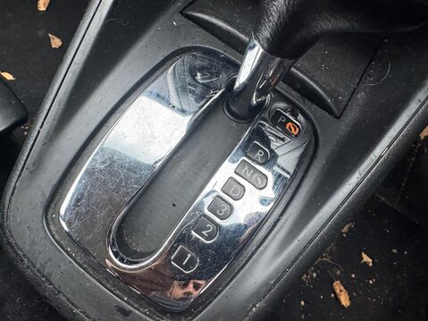 Volkswagen Golf 1.6 Match 5dr 12