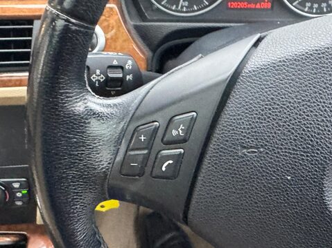 BMW 3 Series 3.0 325i SE Touring Auto Euro 4 5dr 13