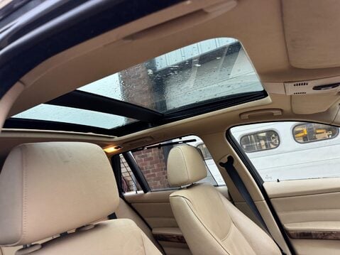 BMW 3 Series 3.0 325i SE Touring Auto Euro 4 5dr 3