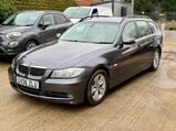BMW 3 Series 3.0 325i SE Touring Auto Euro 4 5dr 5