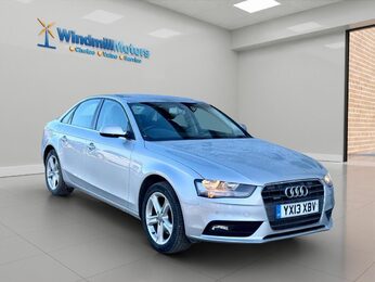 Audi A4 2.0 TDI SE Technik S Tronic quattro Euro 5 (s/s) 4dr