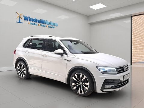 Volkswagen Tiguan 2.0 TDI R-Line Euro 6 (s/s) 5dr 1