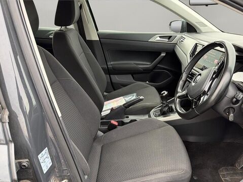 Volkswagen Polo 1.0 SE Euro 6 (s/s) 5dr 9