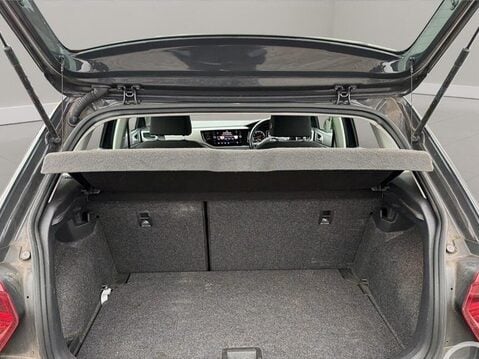 Volkswagen Polo 1.0 SE Euro 6 (s/s) 5dr 11