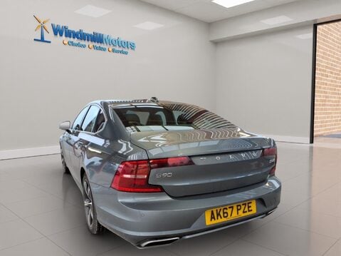 Volvo S90 2.0 D4 R-Design Auto Euro 6 (s/s) 4dr 7