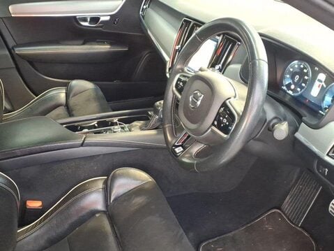 Volvo S90 2.0 D4 R-Design Auto Euro 6 (s/s) 4dr 2