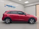 Kia Niro 1.6h GDi 2 DCT Euro 6 (s/s) 5dr 3