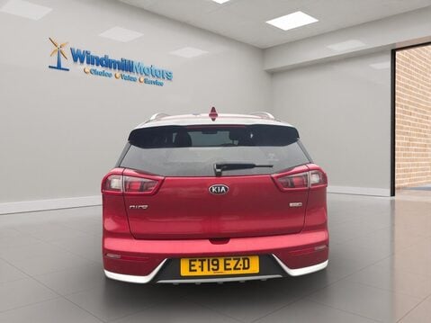 Kia Niro 1.6h GDi 2 DCT Euro 6 (s/s) 5dr 8
