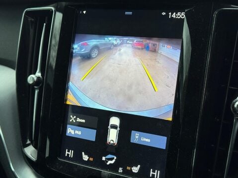 Volvo XC60 2.0 T5 Momentum Auto AWD Euro 6 (s/s) 5dr 4