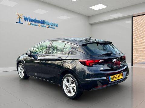 Vauxhall Astra 1.6 CDTi BlueInjection SRi Nav Euro 6 (s/s) 5dr 7