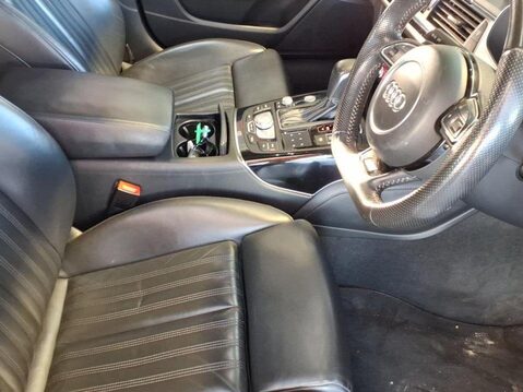 Audi A6 2.0 TDI ultra Black Edition S Tronic Euro 6 (s/s) 5dr 7