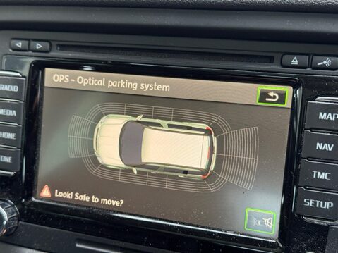 Skoda Yeti 2.0 TDI Laurin & Klement Outdoor DSG 4WD Euro 5 5dr 15