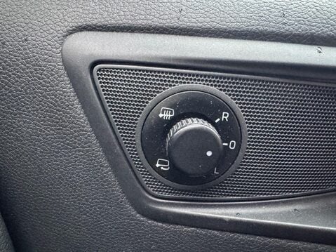 Skoda Yeti 2.0 TDI Laurin & Klement Outdoor DSG 4WD Euro 5 5dr 31