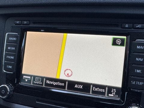 Skoda Yeti 2.0 TDI Laurin & Klement Outdoor DSG 4WD Euro 5 5dr 14