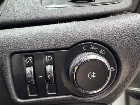 Vauxhall Astra 1.6 16v ES Euro 5 5dr 13