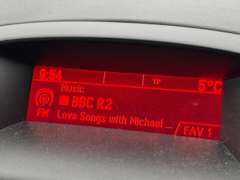 Vauxhall Astra 1.6 16v ES Euro 5 5dr 10