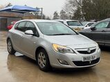 Vauxhall Astra 1.6 16v ES Euro 5 5dr 1