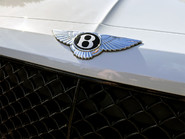 Bentley Bentayga V8 25