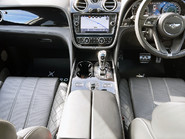 Bentley Bentayga V8 31