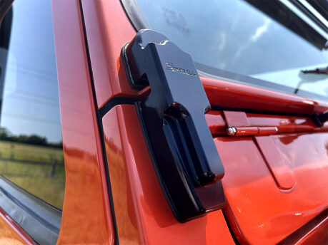 Land Rover Defender 90 Custom Build 30