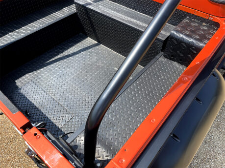 Land Rover Defender 90 Custom Build 40