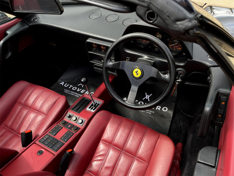 Ferrari 328 GTS 39