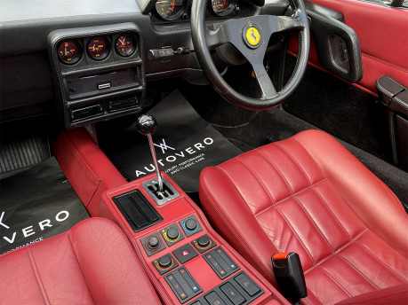 Ferrari 328 GTS 43