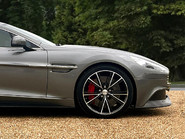 Aston Martin Vanquish V12 12