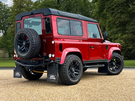 Land Rover Defender 90 COUNTY HARD TOP 5